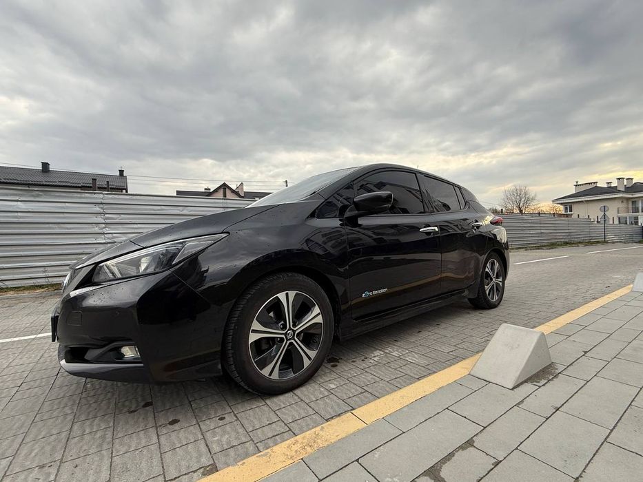 Nissan leaf 2 ze1 40квт європа