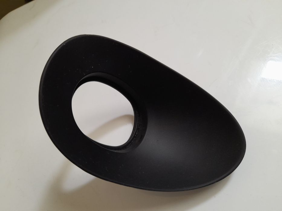 Наглазник для відеокамери