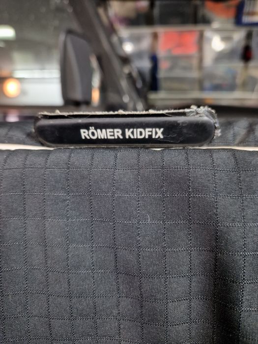 Fotelik samochodowy romer kidfix 15-36 kg
