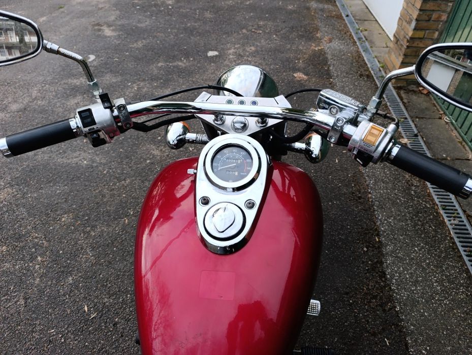 ## Daelim 125 VT ## CHOPPER