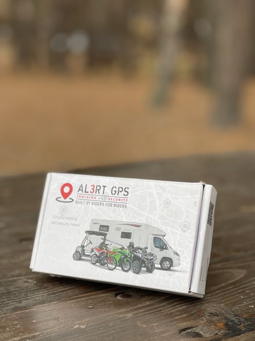 GPS Трекер для авто  Працює навіть при РЕБ