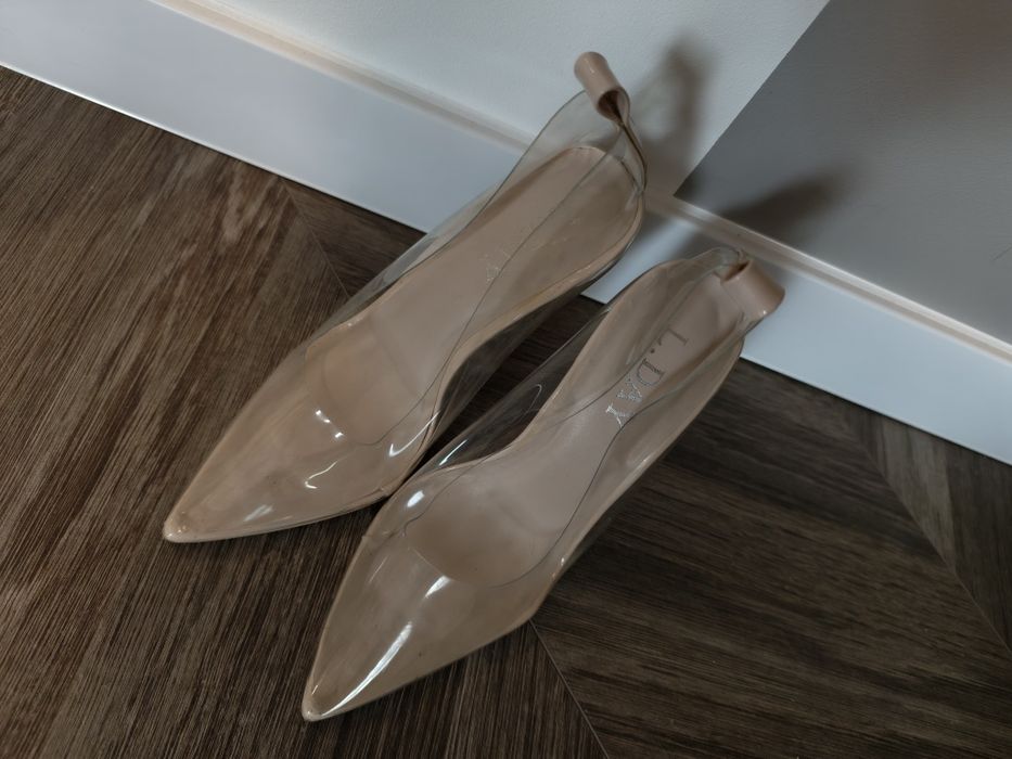 Piękne szpilki damskie 37