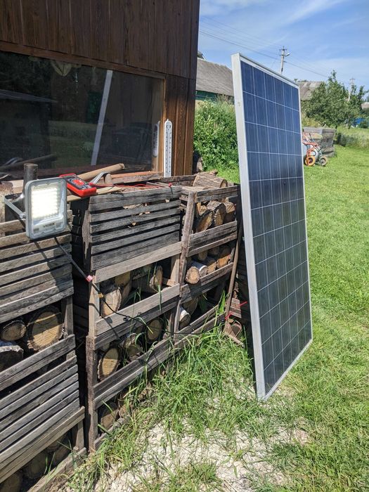 Сонячні батареї панелі 250ватт бу 10шт для гібридних інверторів