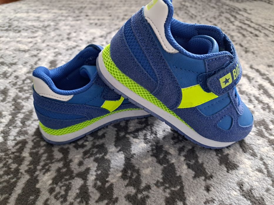 NOWE Buty dziecięce sportowe Big Star 28