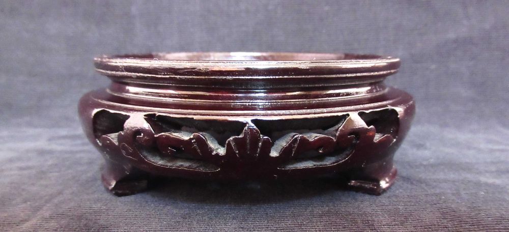 Base Antiga em Madeira (Ref. 6)