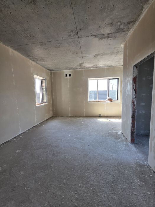 Без комісії. Будинок , новобудова на продаж в районі Військбуд.