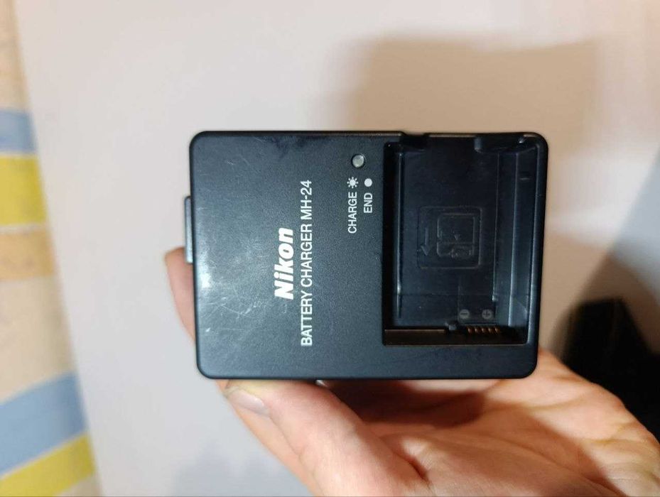 Б/У Фотоапарат Nikon D5300 у відмінному стані