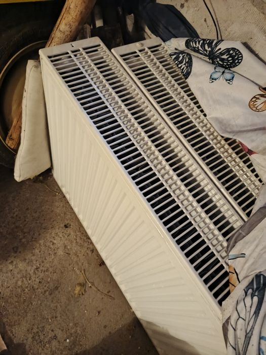 Grzejniki  3 płytowe +uchwyty