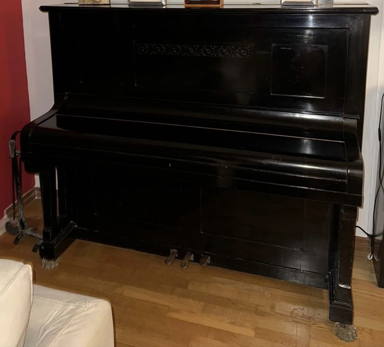 Piano de parede - Robert Seidel (Berlin)