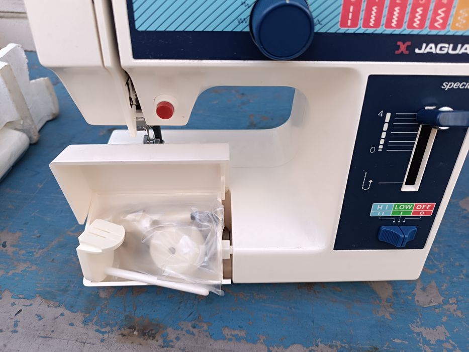 Швейна машина mini JAGUAR нова!