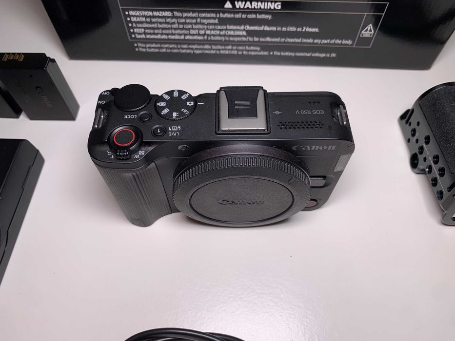 Canon R50 V Excelente estado