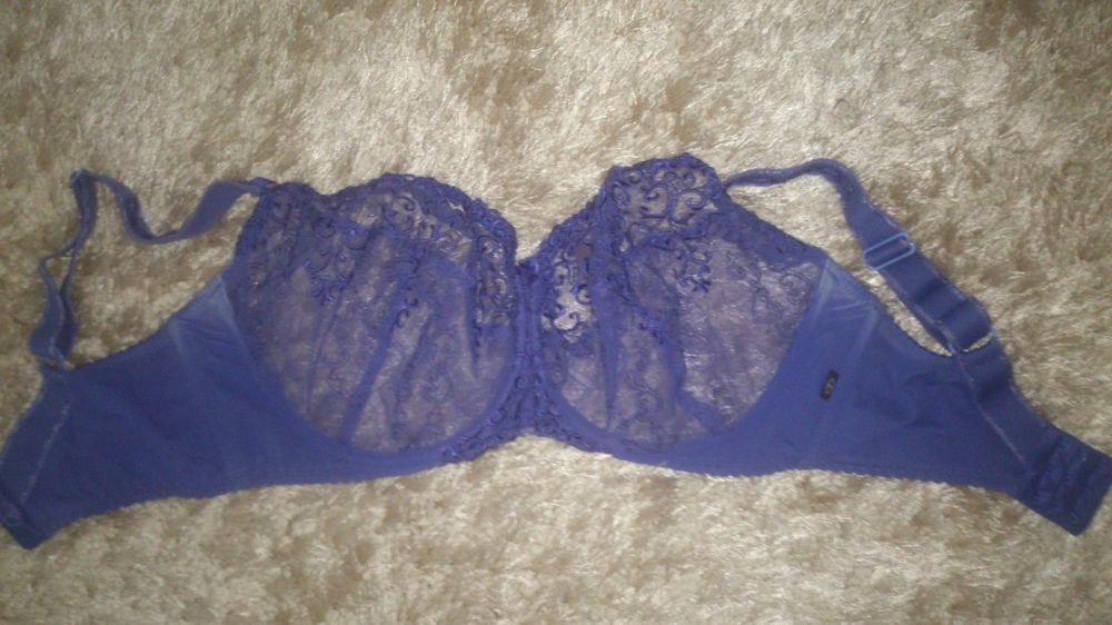 Biustonosz Dalia rozmiar 70 J