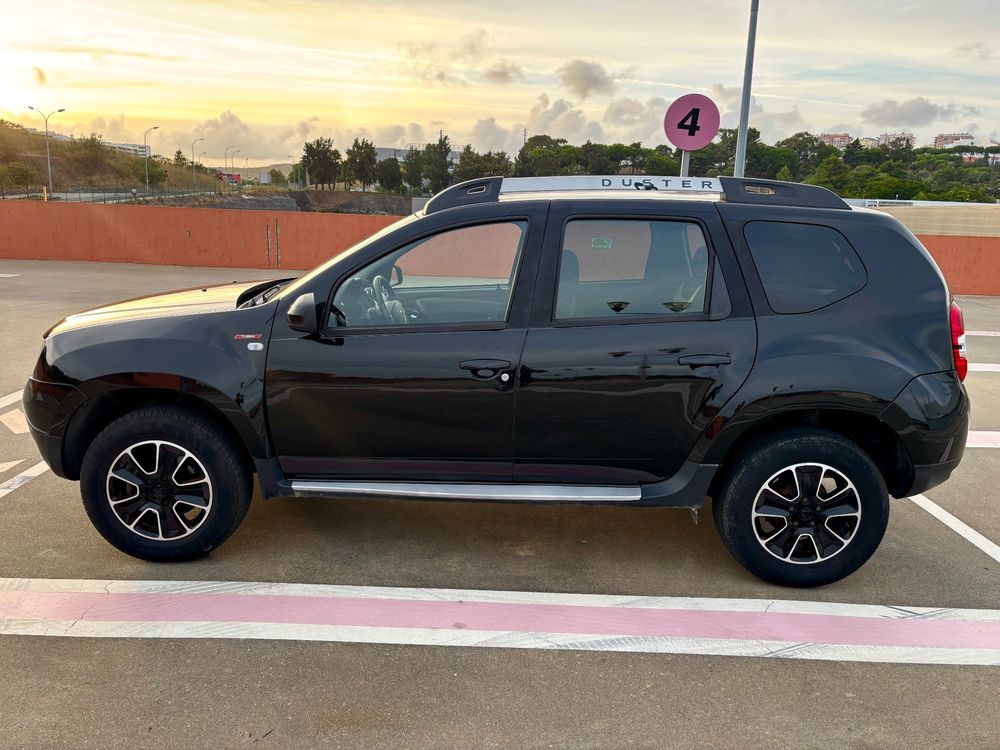 Dacia Duster 1.2 TCe SL Black Shadow