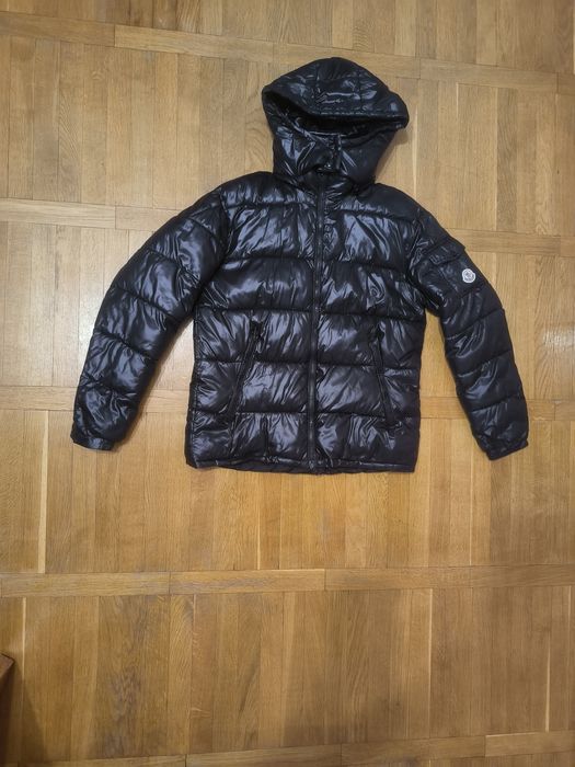 пуховик монклер moncler