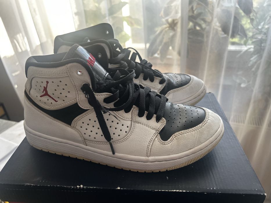Nike adidasy białe rozmiar 42 wysyłka gratis- kupione