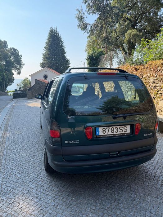 Renault Espace 2.2 dCi Authentique