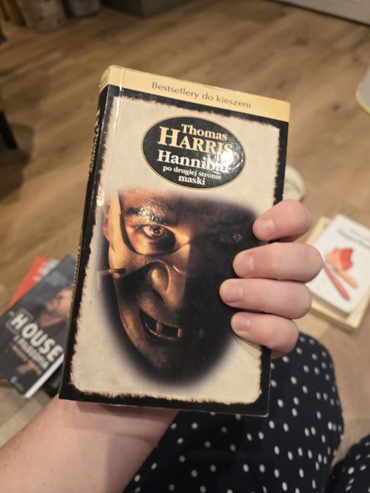 ksiazka hanibal ;)