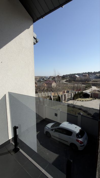 Оренда котеджу в Зубрі