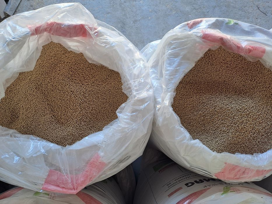 Wapno granulowane super jakość.