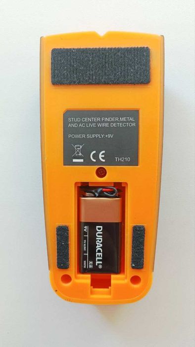Шукач детектор прихованої проводки, деревини та металу TH210