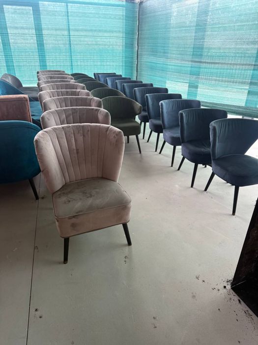 Распродажа мебели для кафе диваны столы стулья мешки