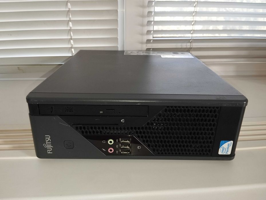 Мини-ПК (системный блок) Fujitsu ESPRIMO C5731 E-Star 5.0 E8500/4/500