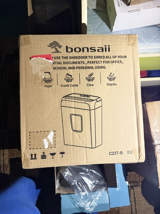 Шредер для знищення документів,карток Bonsaii C237B