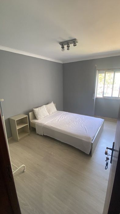 Quarto para arrendamento