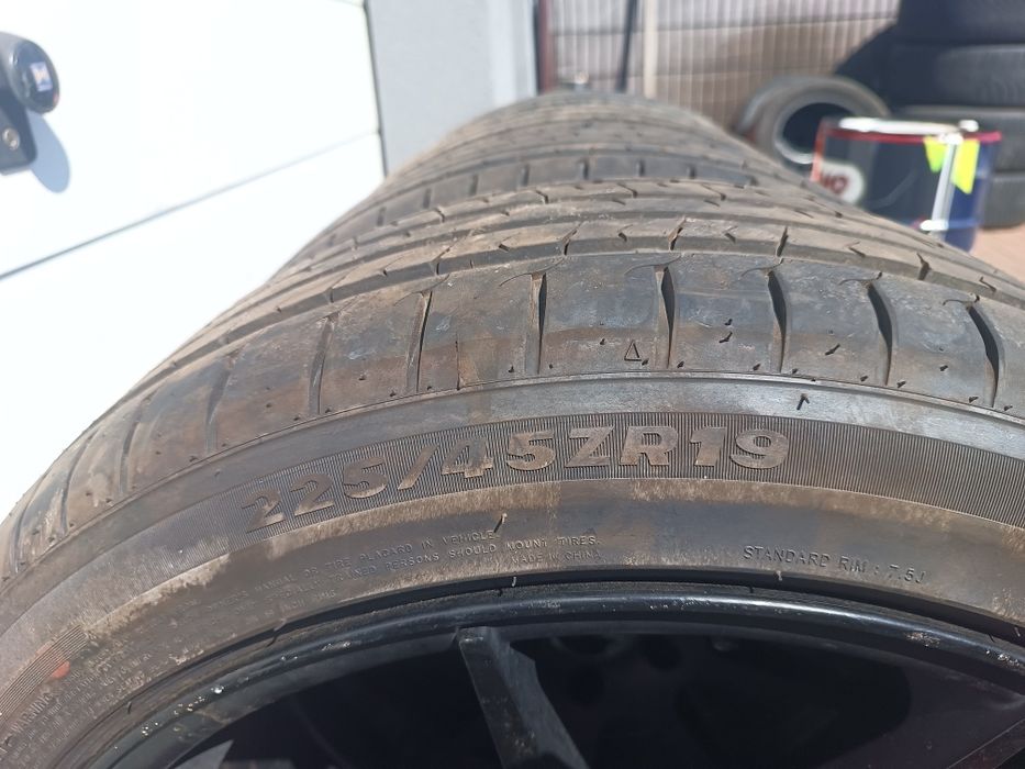 Alufelgi Audi VW 5x112 8.5j R19 z  nowymi oponami