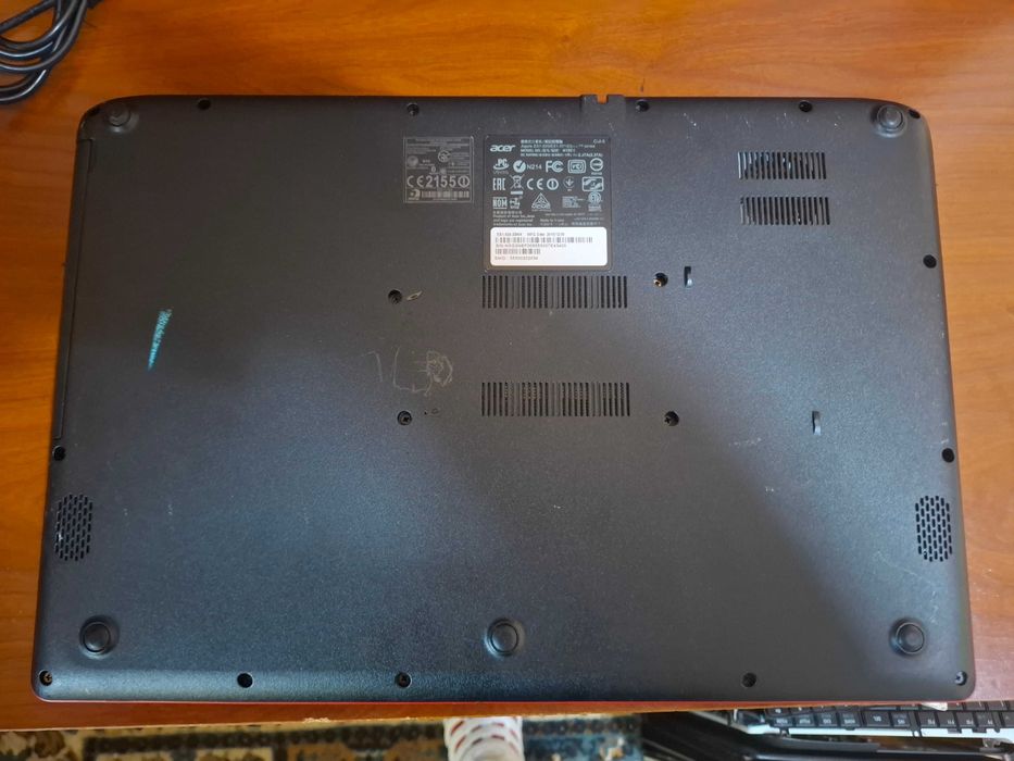 Acer Aspire Vermelho | 8GB RAM | Windows 11 | Pronto a Usar