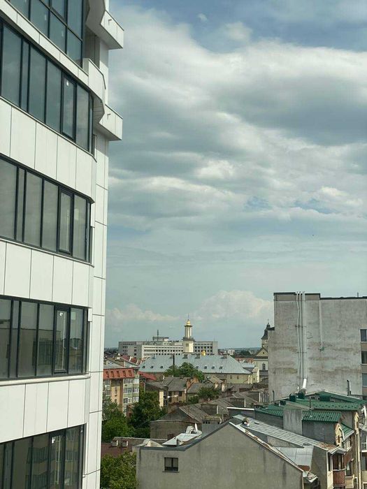 Продаж зданої 2-кімнатної квартири в центрі вул. Бельведерська
