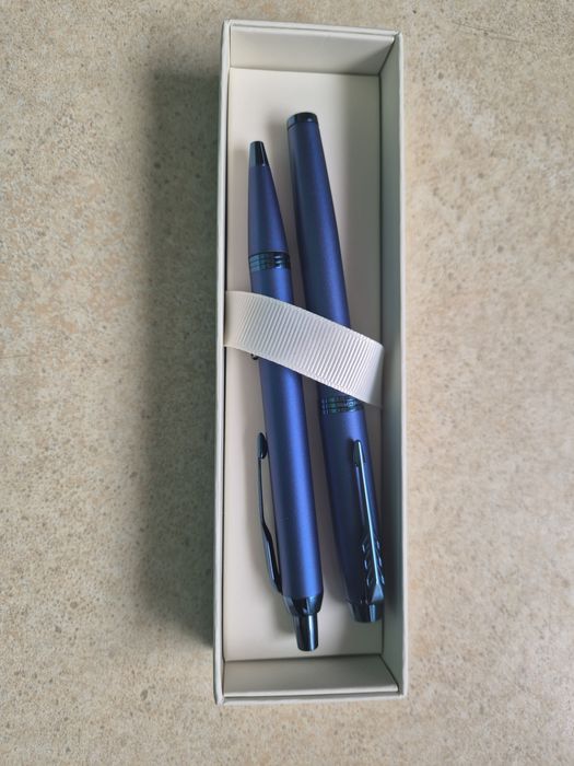 Zestaw Parker pióro wieczne plus długopis IM