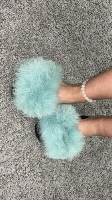 Розпродаж сезонний!!! Знижки! Пухнасті капці з натуральним хутром