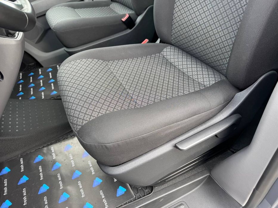 Volkswagen Caravelle 2021 freshauto