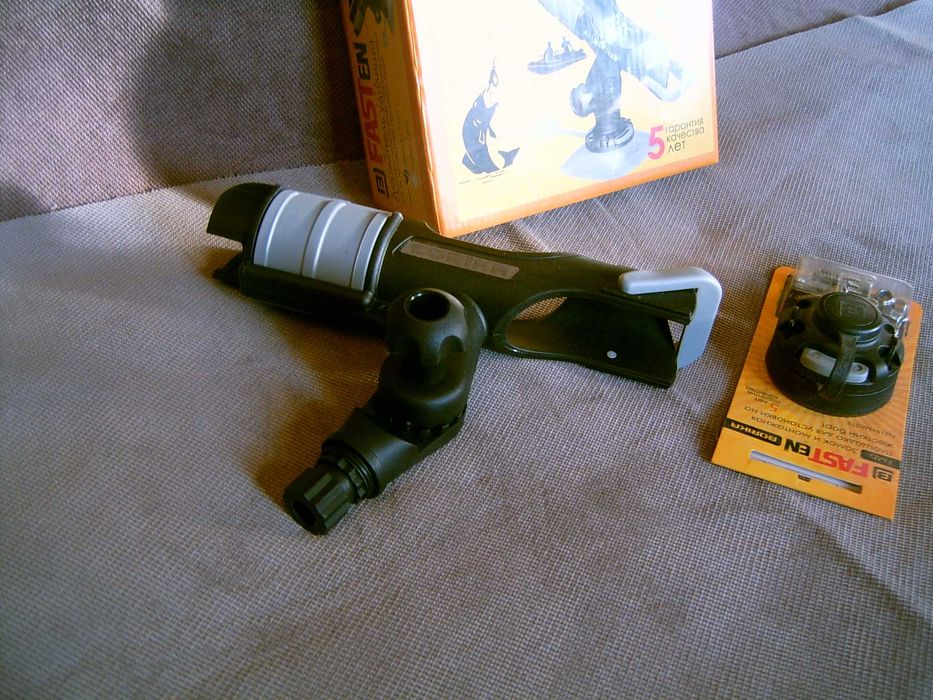 Держатель удилища (комплект для установки).