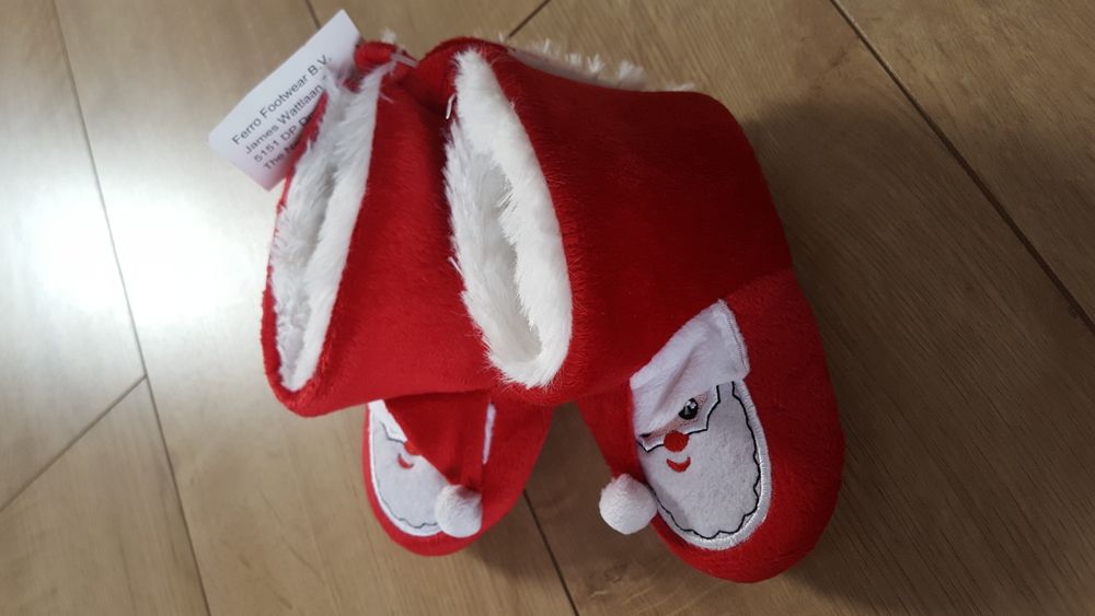 Bambosze kapcie Święty Mikołaj (nowe)