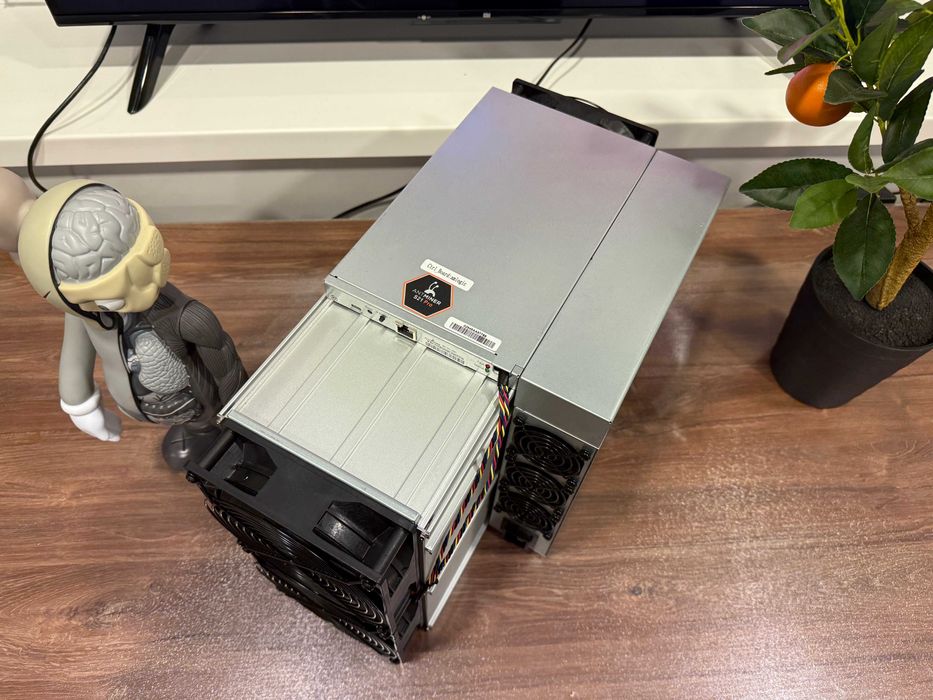 NEW Asic Antminer S21 Pro 245 Th в наявності, Amlogic, Асік + Гарантія