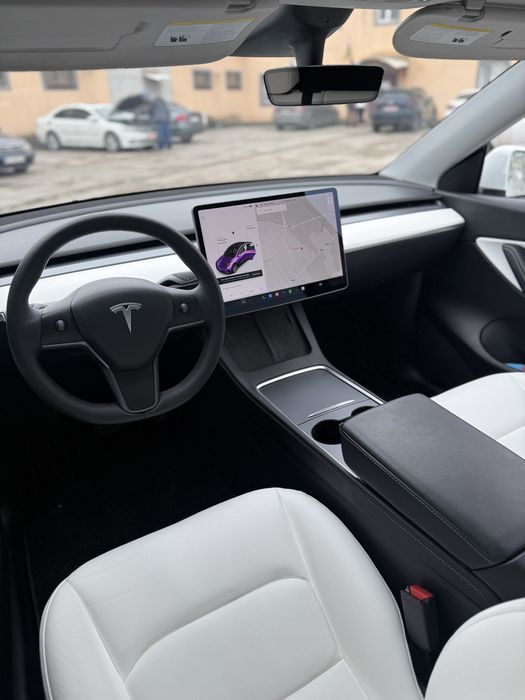 Tesla Model Y Dual Motor