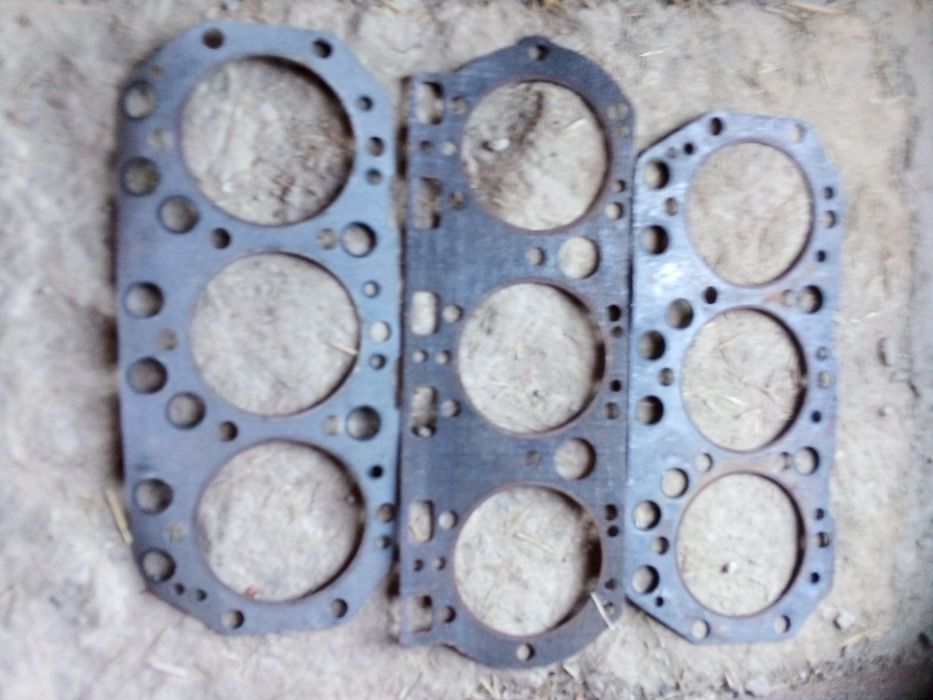 Продам прокладку маз.