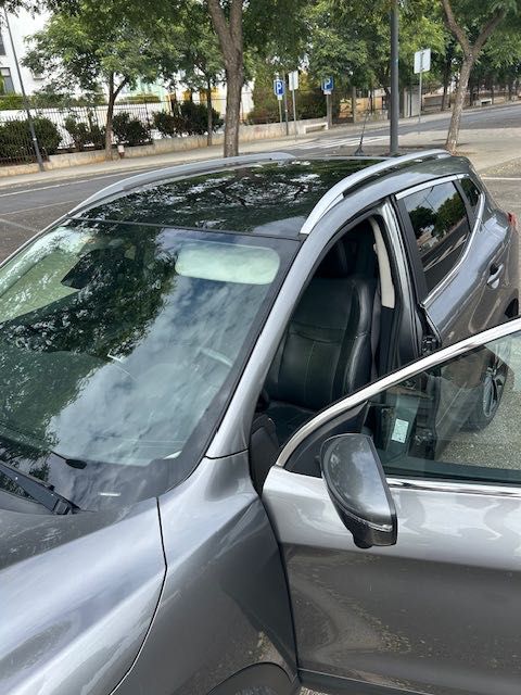 Nissan Qashqai 1.6dci Tekna October 2016,  88,400 km for sale Albufeira €14,950 — photo 3