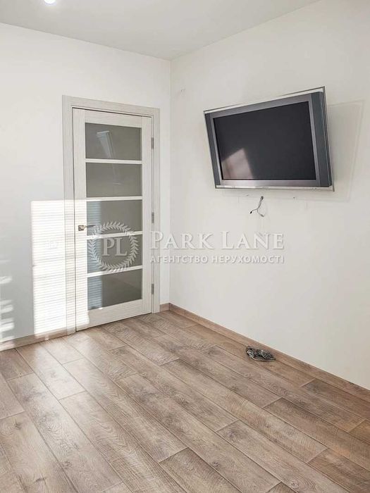 Продаж 3 кімн з ремонтом вул. Чистячківська 7 Святошин Нивки Парк Без%