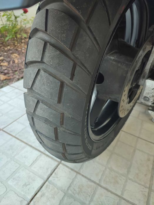 V Strom DL 650 em excelente estado