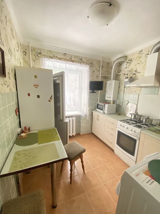 Оренда 1-кімнатної квартири на Печерську вул. Василя Тютюника 11/2