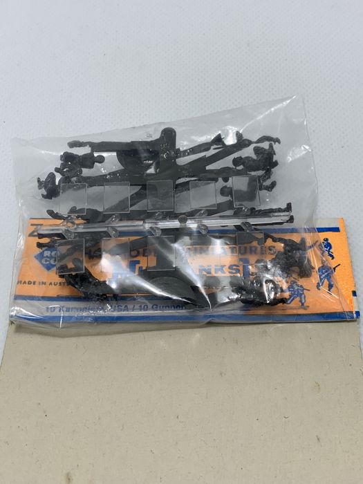 Miniaturas de soldados da Roco na escala H0 1/87