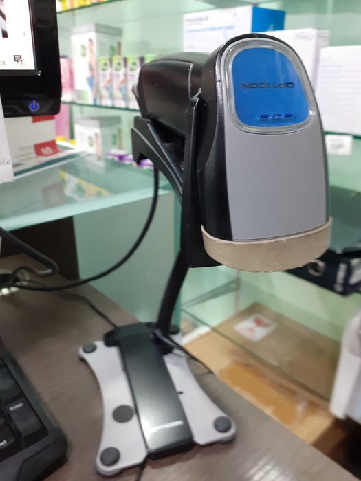 Leitor de códigos de barra com tripé e cabo Usb