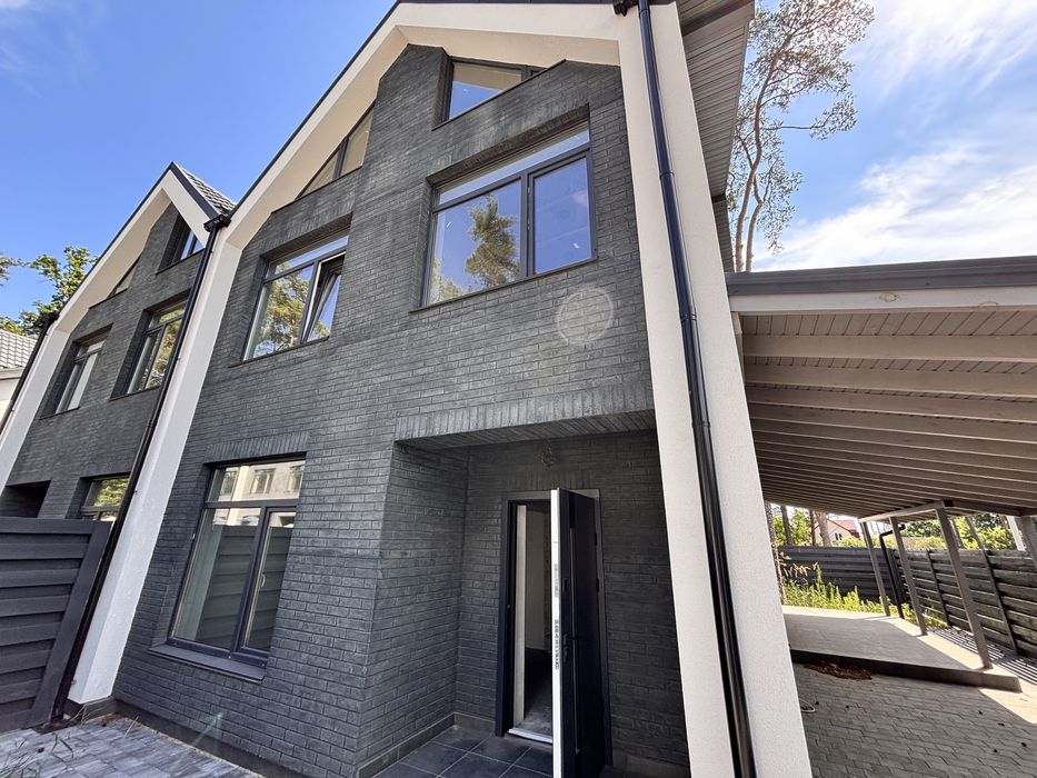 Дуплекс в Лісовій Бучі з максимальним наповненням