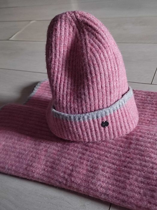 Esprit kpl.czapka+komin z dodatkiem wełny