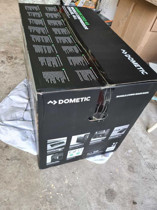 Компрессорный автохолодильник Dometic CFX3 45