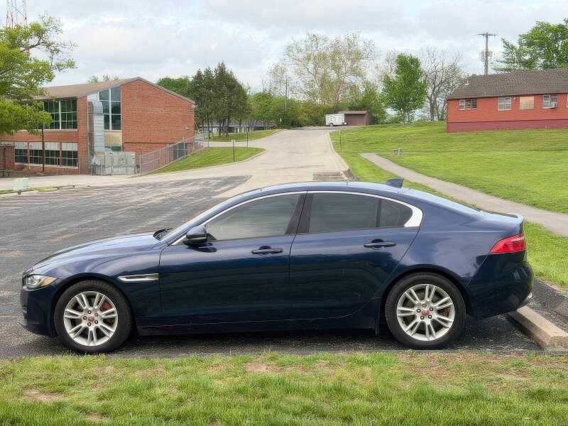 2018 Jaguar XE 25t Premium