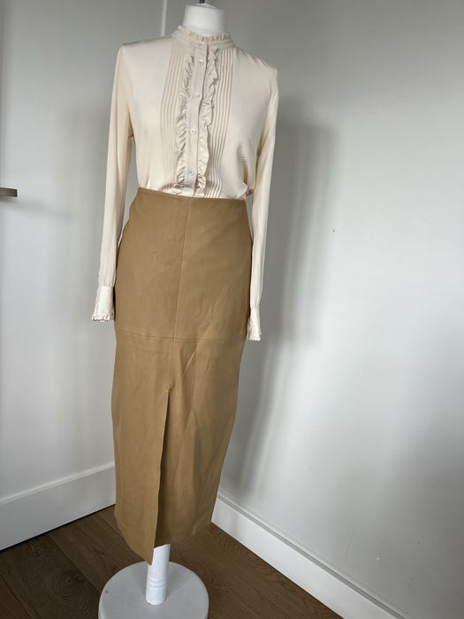 Reserved spódica z owczej skóry S